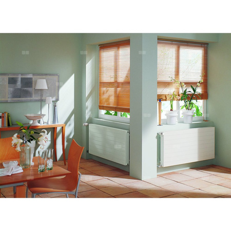 Grzejnik płytowy typ 22 KERMI HHN wym. 840 x 1900 mm, kolor biały, moc 3424 W