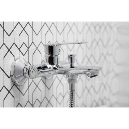 Bateria wannowa ścienna KFA Armatura AGAT, kolor chrom