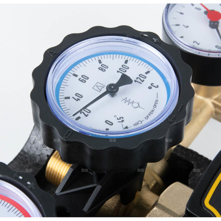 Grupa pompowa AFRISO PrimoSol 130-1 GZ 1'' x 1'', z izolacją, z pompą obiegową Grundfos UPM 3 Solar 25-75/130 mm