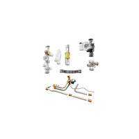 Grupa pompowa z zewnętrznym zaworem 3-drogowym do przygotowania ciepłej wody użytkowej przez pierwszy kocioł jednostki kaskadowej przez zawór 3-drogowy do kotła GC7000WP